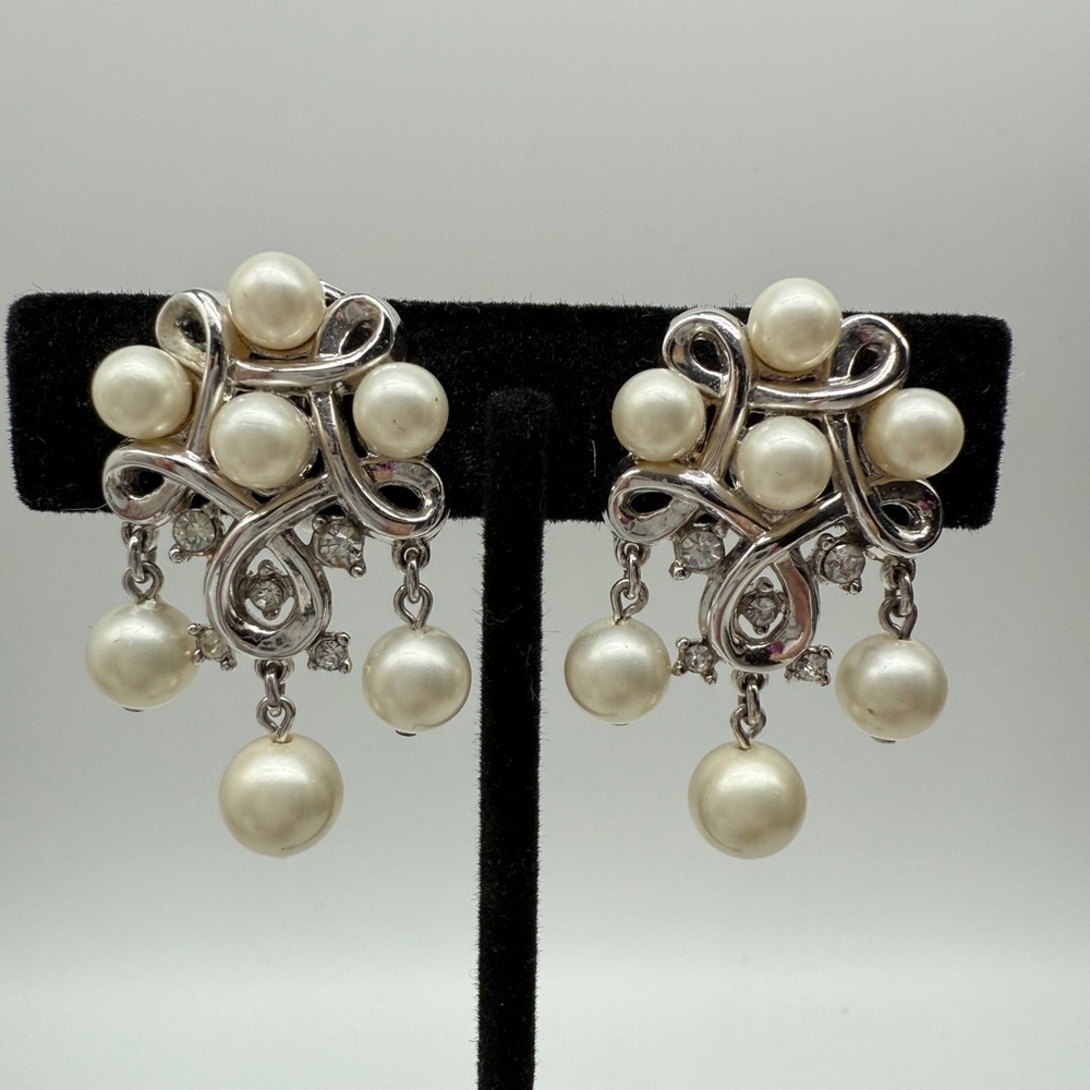 Trafari Elegant White Faux Pearls and Rhinestones set in Silver Tone Earrings